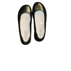 Alegria Green Iridescent Flat Shoes Size 7